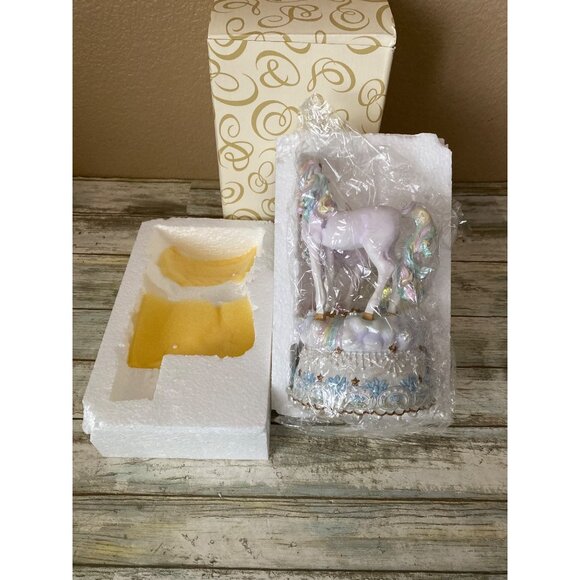 San Francisco Music Box Co Marjorie Sarnat Rainbow Visions Unicorn Music Box NEW - Picture 4 of 16